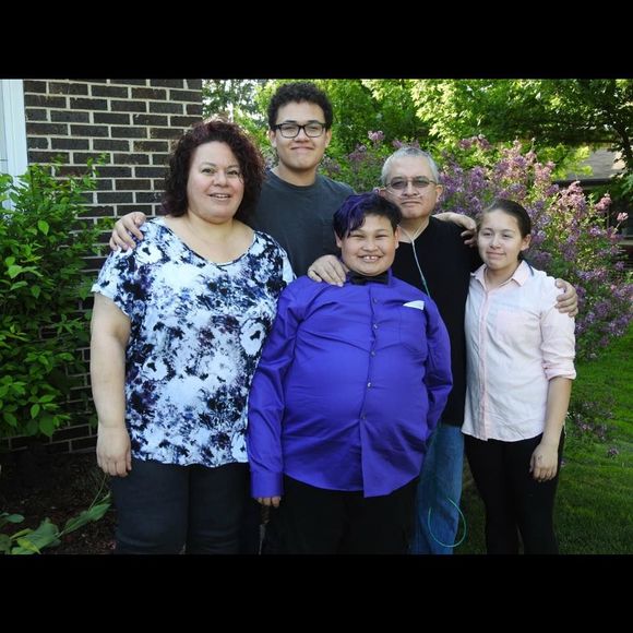 Meet your Posher, Lucas - Picture 1 of 1